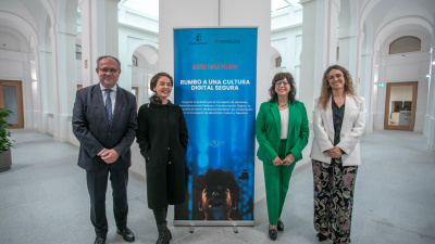 Alerta, Emoji Peligroso-Protege tu mundo digital